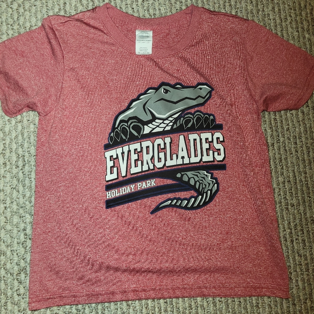 Gildan Everglades holiday park heather red t-shirt size S